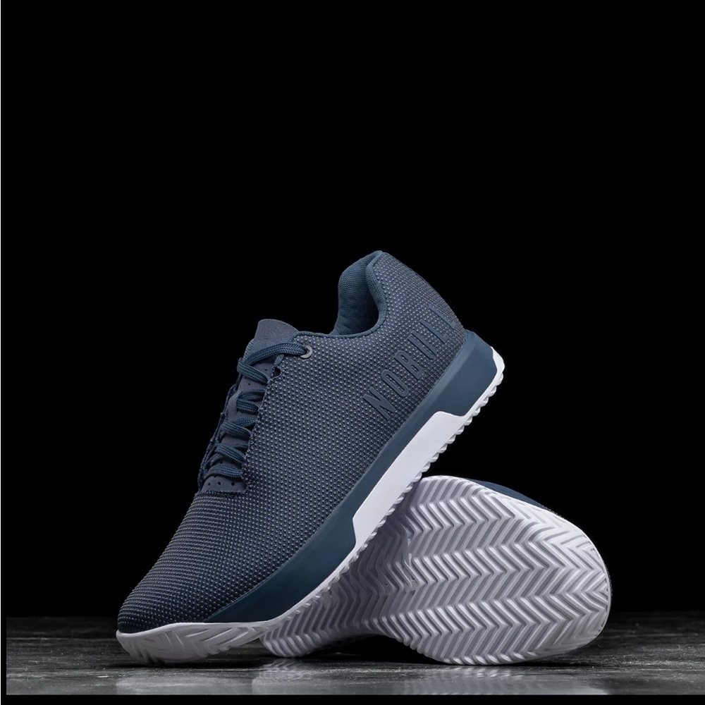 Nobull trainer plus navy and white